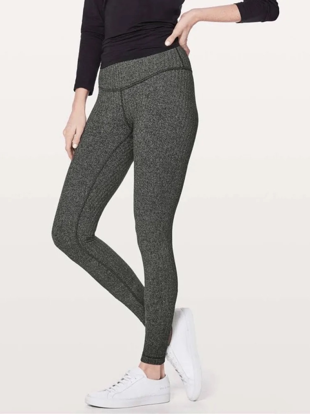 Lululemon Wunder Under Herringbone Tights. Size 6.